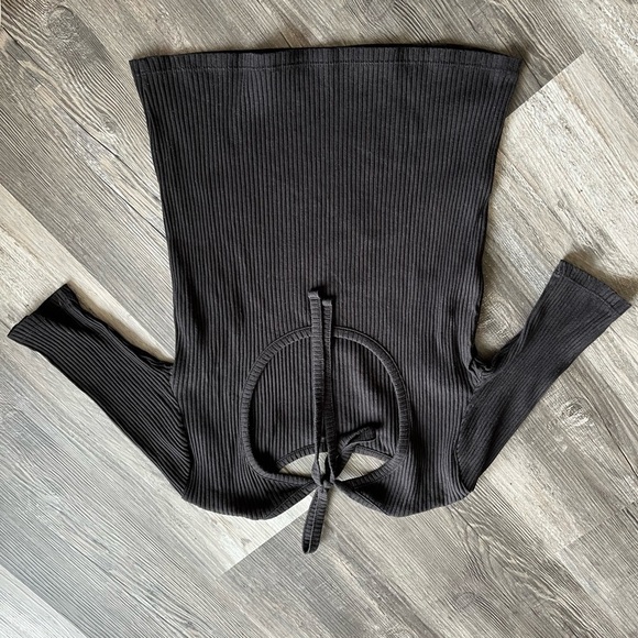 #6 Madewell Ribbed Open Back Top - Picture 2 of 6